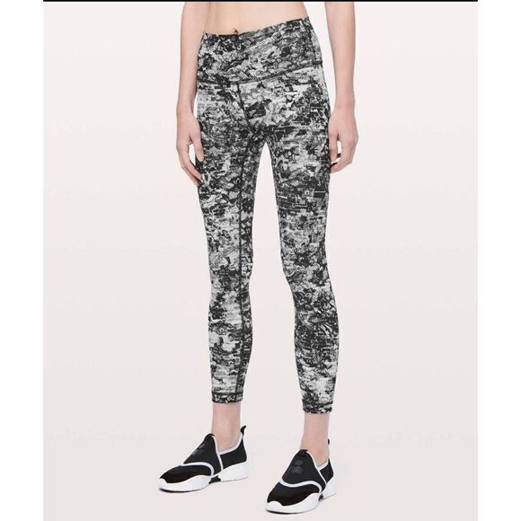 Lululemon Womens Marble Dye Wunder Under High Rise 7/8 Tight Leggings Black - Picture 1 of 2